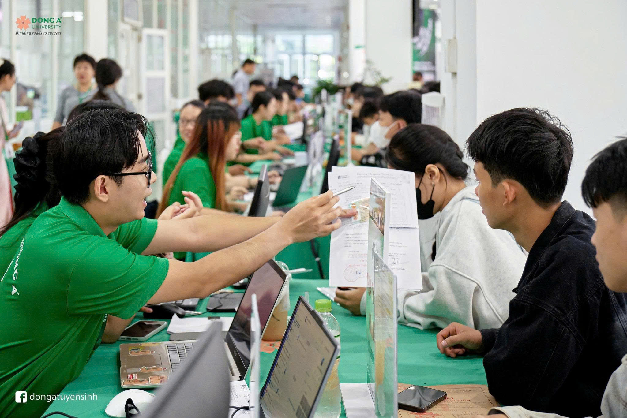 giới thiệu phòng tuyển sinh trường đại học đông á